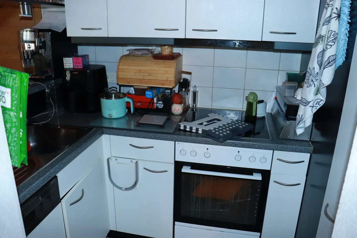 Appartement 3.5 pièces à Wilderswil incluant 2 places de parking - Photo 3 sur 7