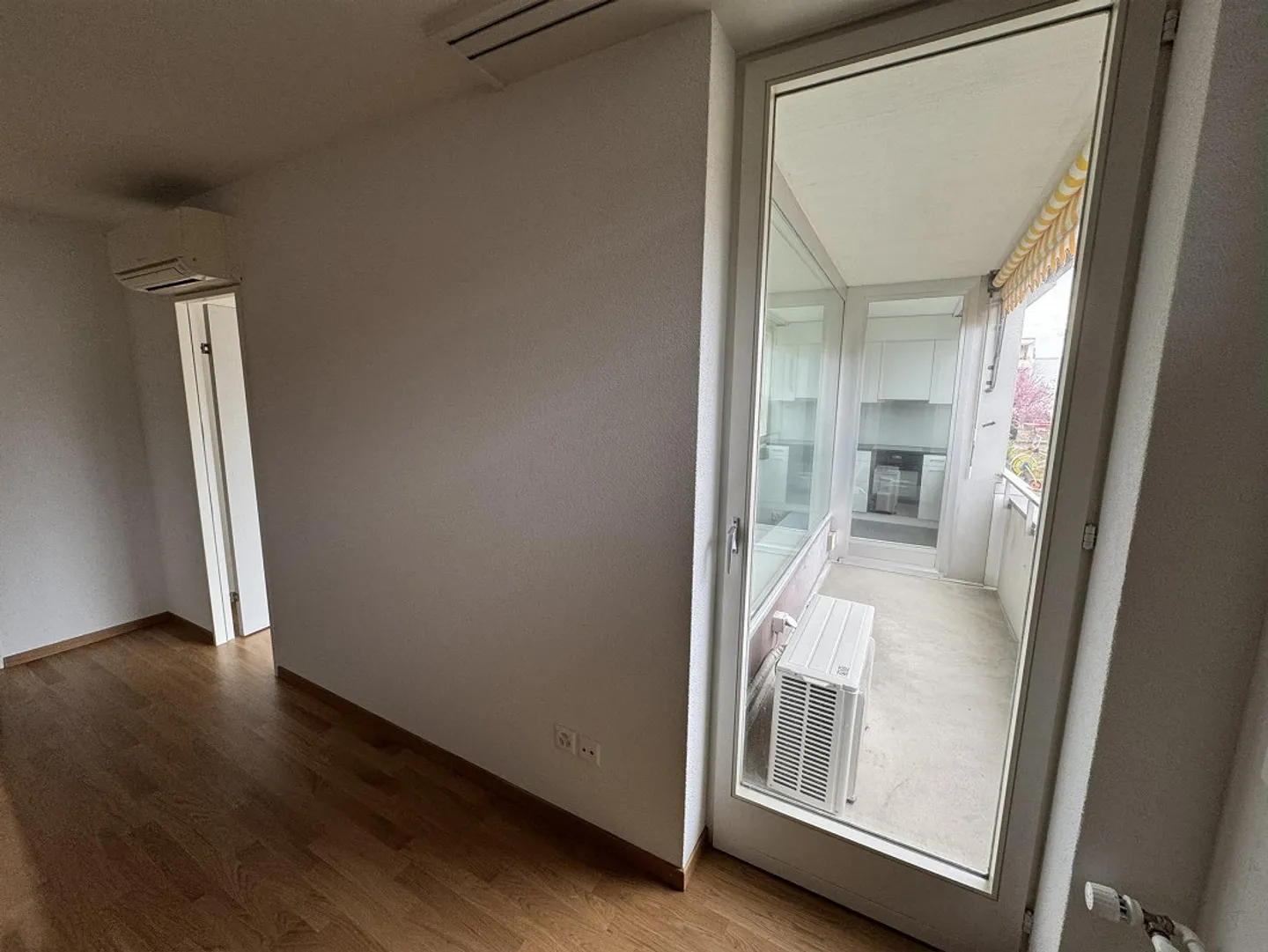 Recently renovated, bright 5-room apartment at Lindenplatz in Allschwil - Photo 20 of 24