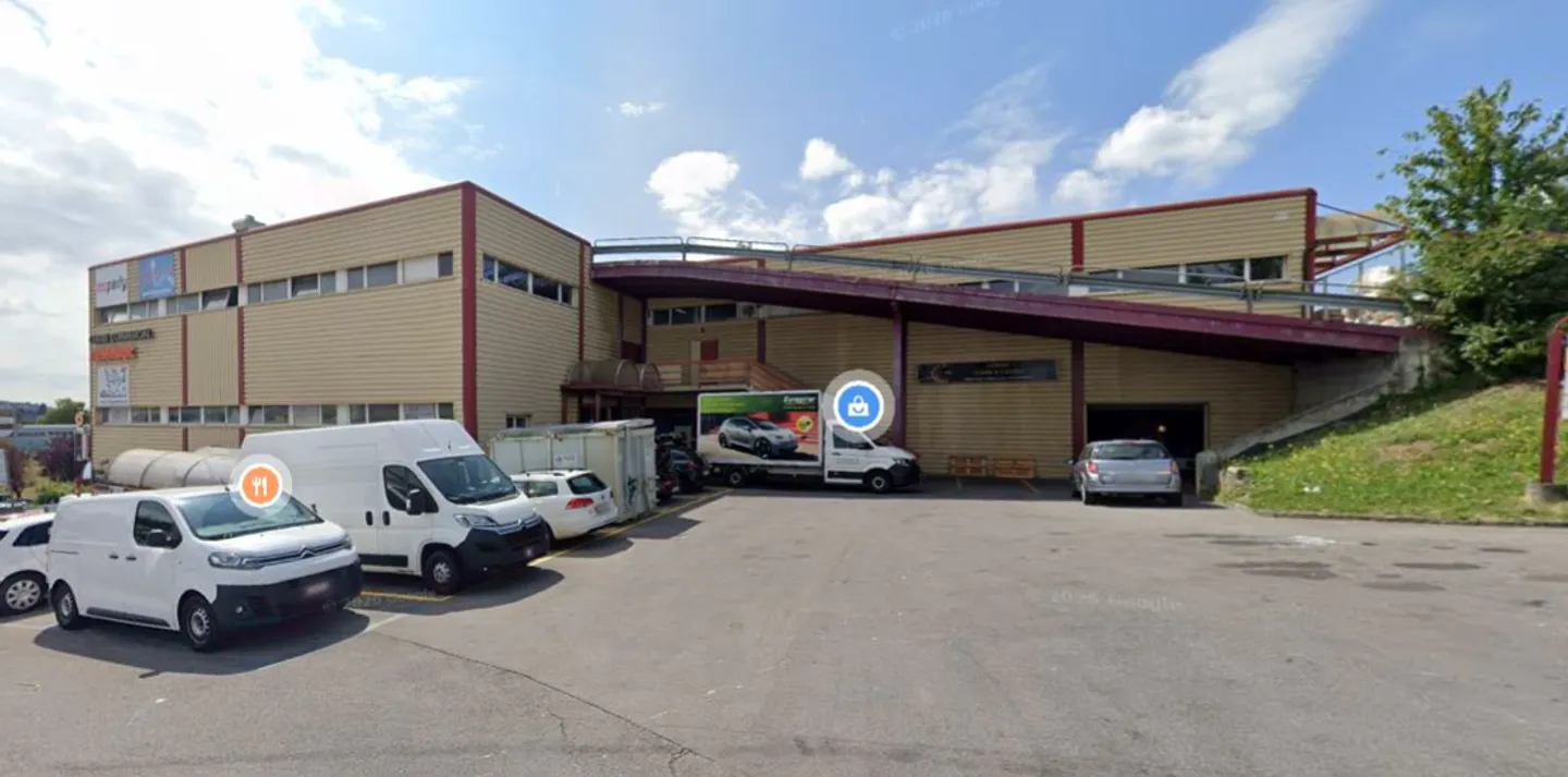 Geräumiger Lagerraum in Villars - Foto 2 von 5