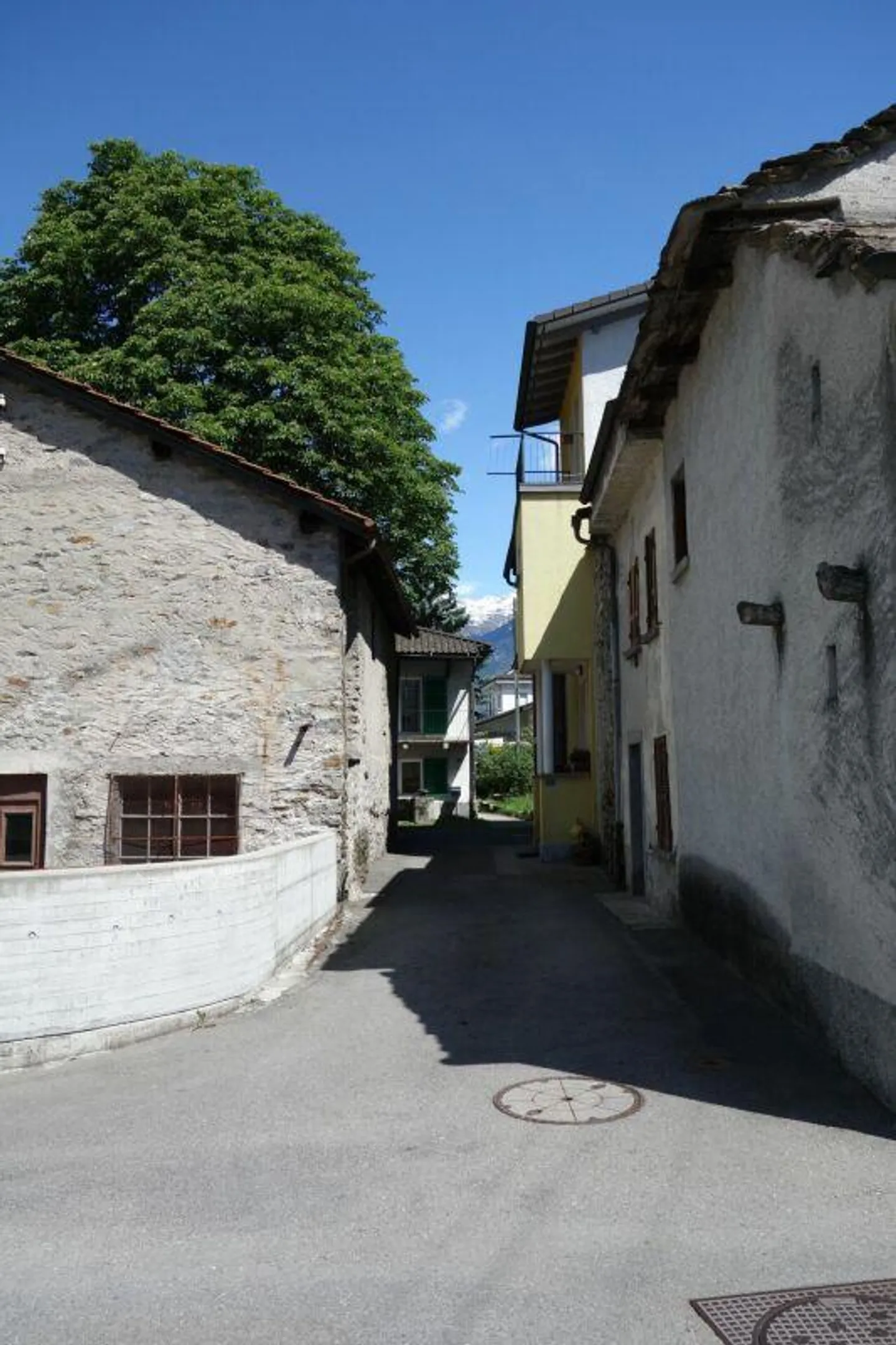 Terrain de 1289 m2 avec licence approuvée - Photo 1 sur 9