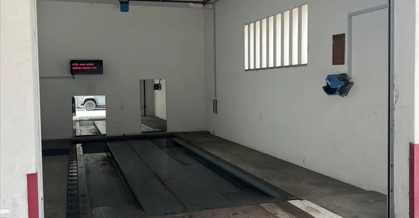 Posto auto sotterraneo in affitto a Territet - Foto 1 di 5