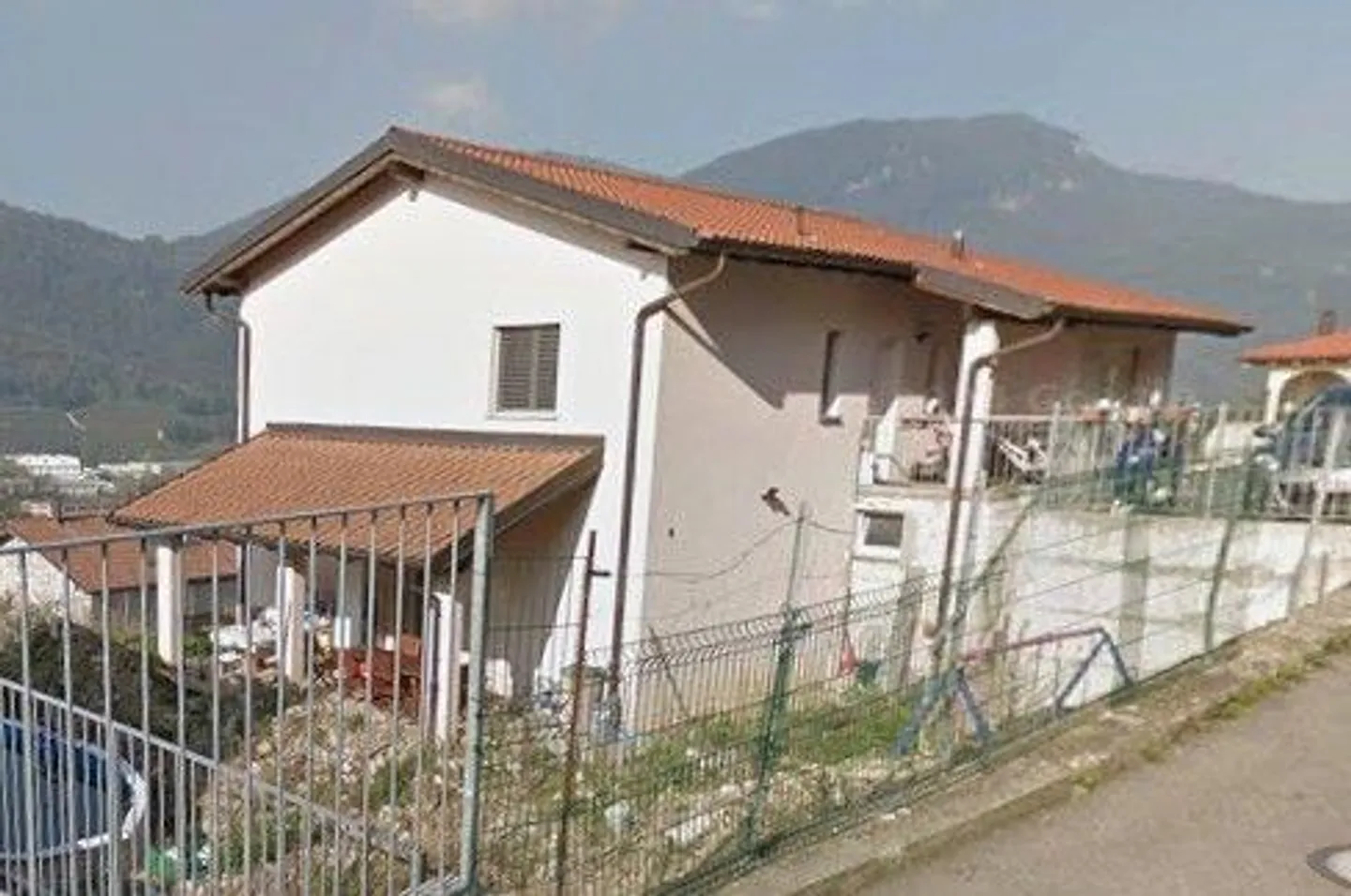 *Casa unifamiliare* - Foto 4 di 13