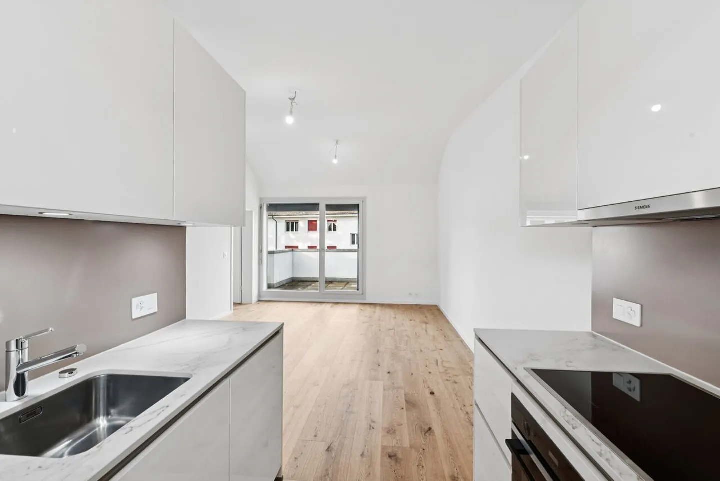 Zona residenziale di alta qualità, vicino a tutti i servizi - Foto 6 di 10
