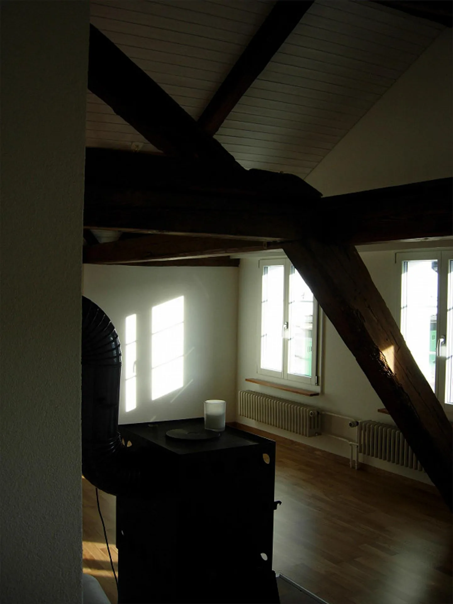 Appartement sous les combles de 3,5 pièces - Photo 8 sur 9