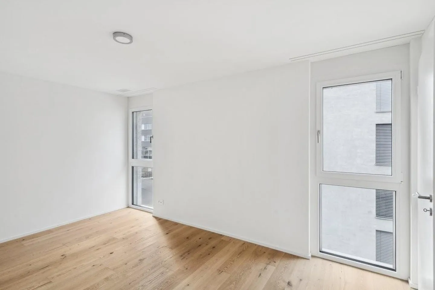 Loft/Commercial Space in Beautiful City Life Rorschach for Rent! - Photo 3 of 6