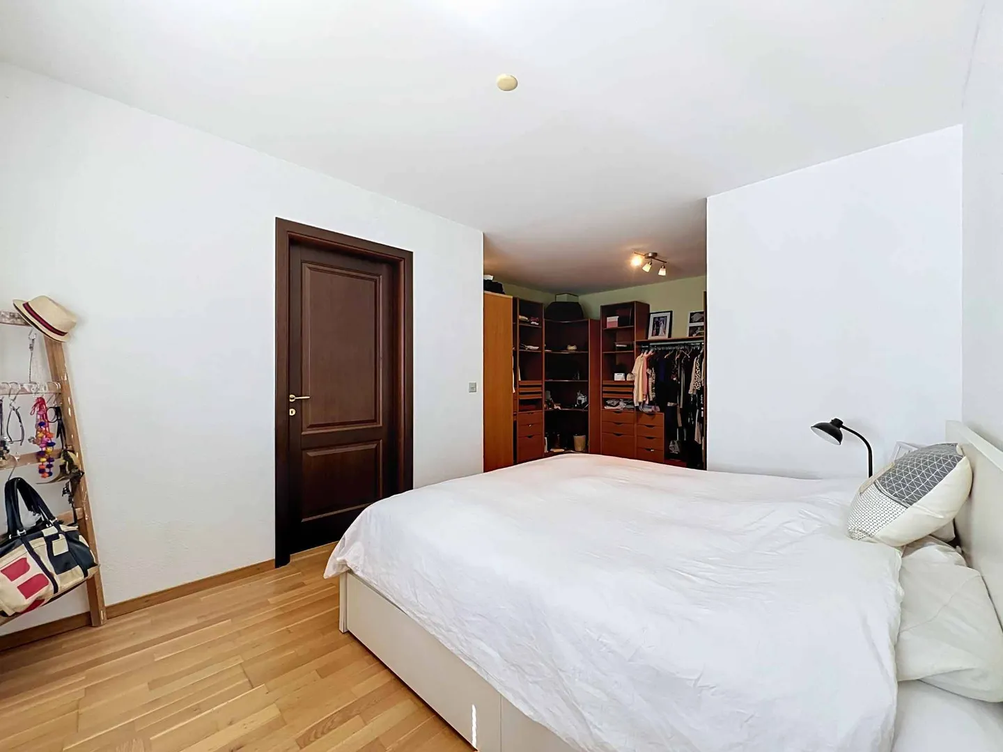 Exclusif ! Villa individuelle avec 6,5 pièces, idéale pour une famille - Photo 7 sur 13