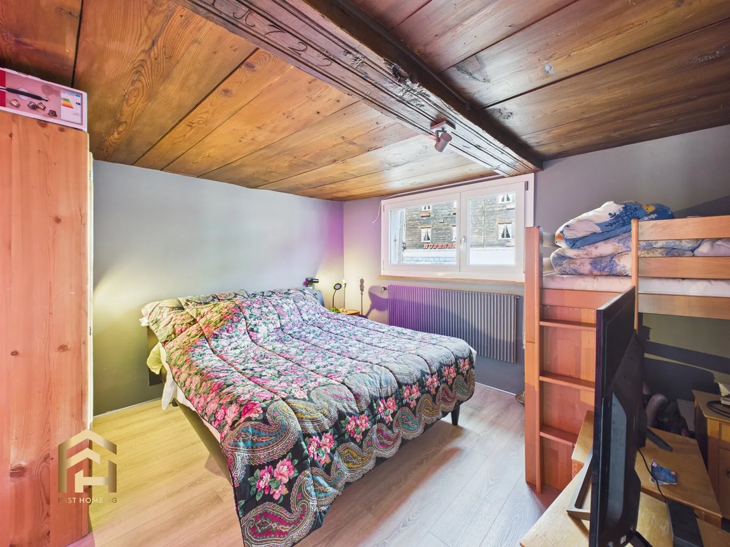 Cozy 3.5 Room Apartment with Balcony and Alpine View in Ulrichen - Photo 7 of 13