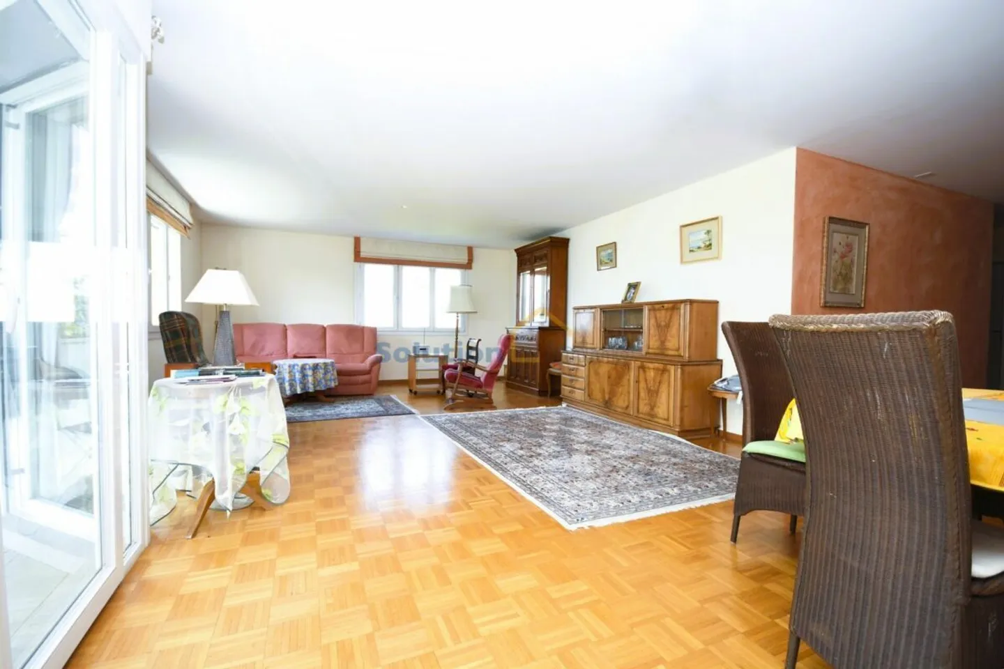 Bellissimo appartamento di 5,5 stanze con vista lago - Foto 5 di 14