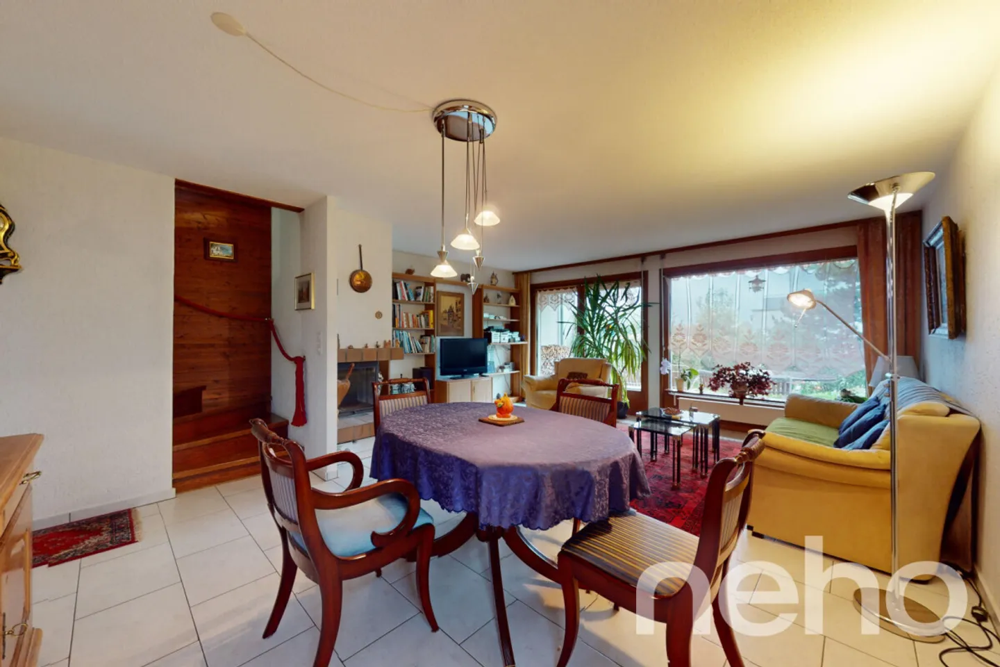 Casa a schiera di 5 camere con grande giardino - Foto 2 di 13