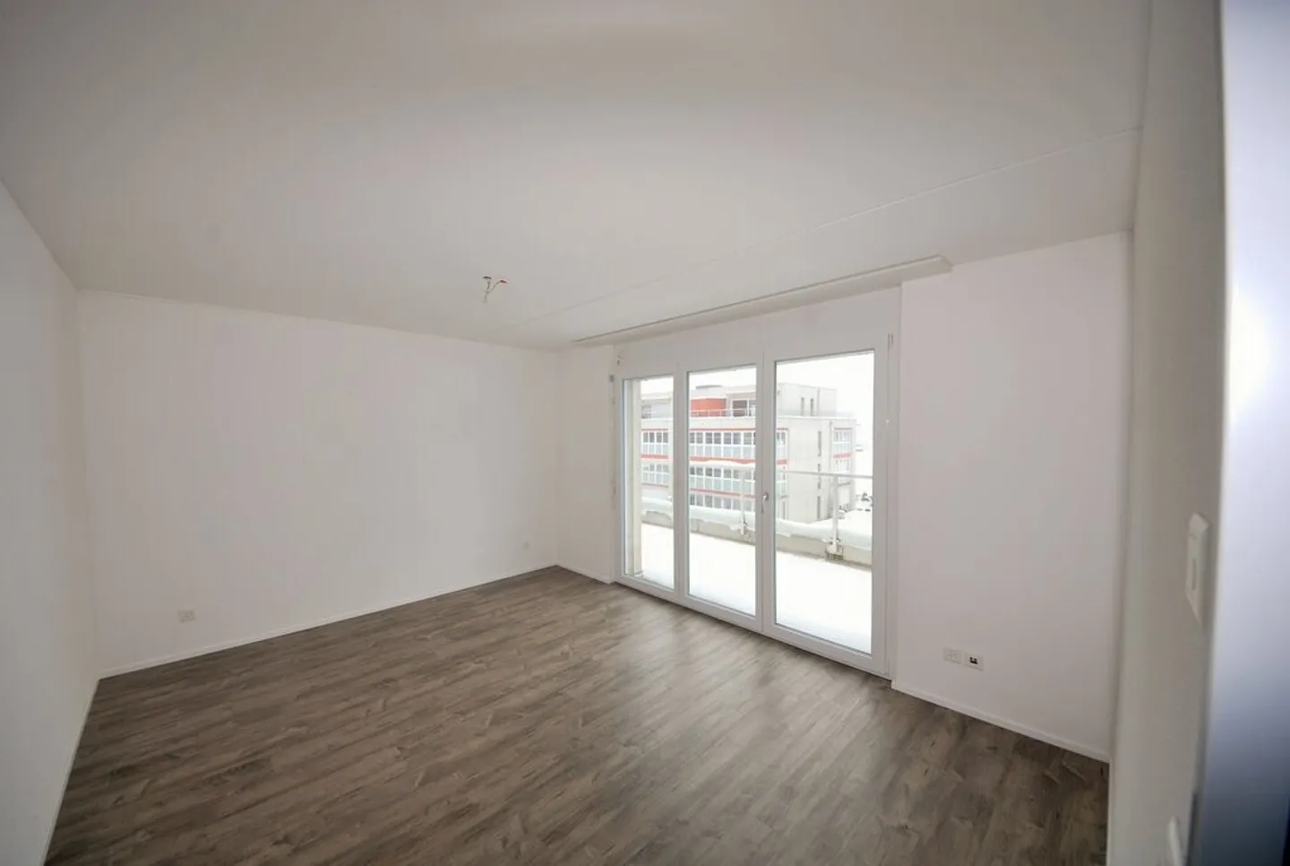 Beautiful Living - Photo 4 of 8