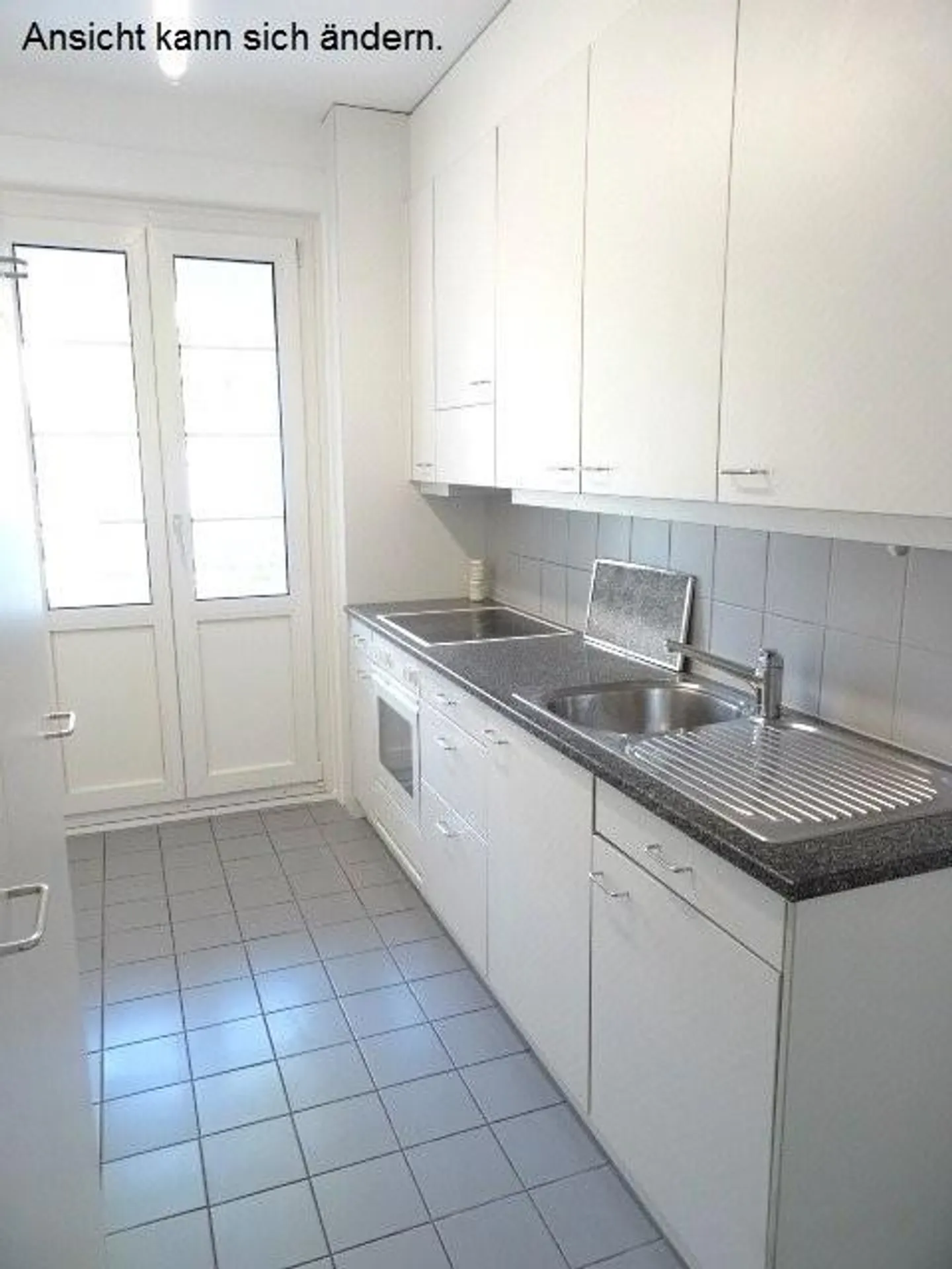 Nel cuore di Länggasse: appartamento di 3 stanze di 74 m² al 1° piano - Foto 2 di 9