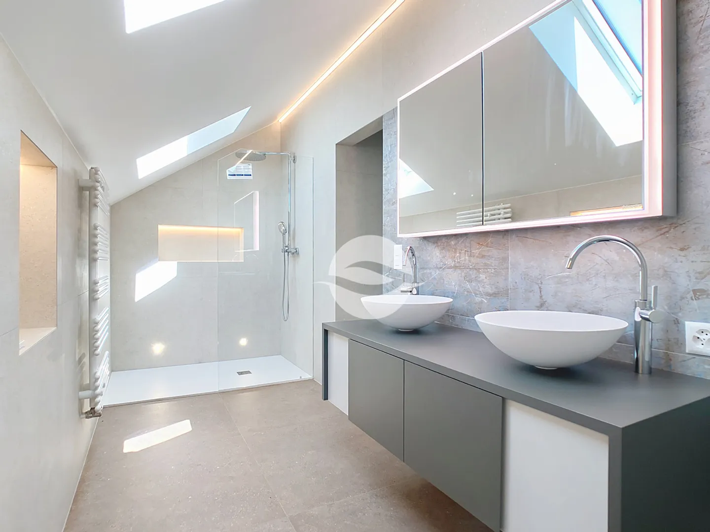 Superb renovated charming house - LAKE and ALPS VIEW - Photo 8 of 13