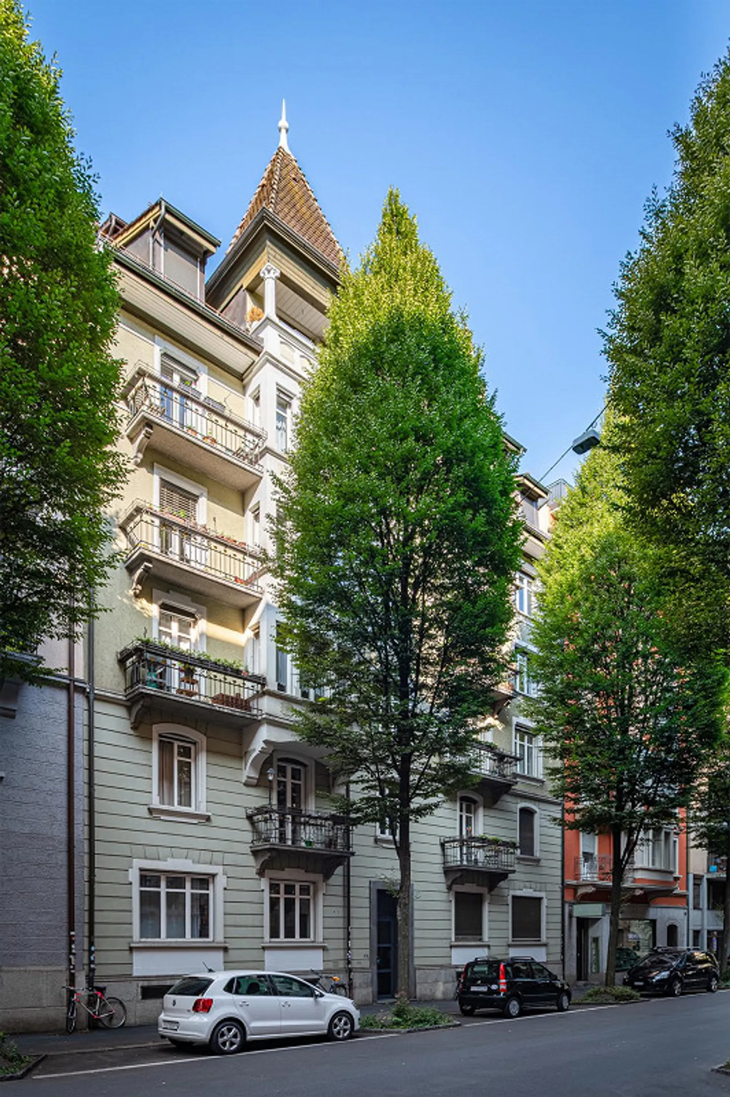 Altbauwohnung mit modernem Ausbaustand an bester Lage - Foto 10 von 10