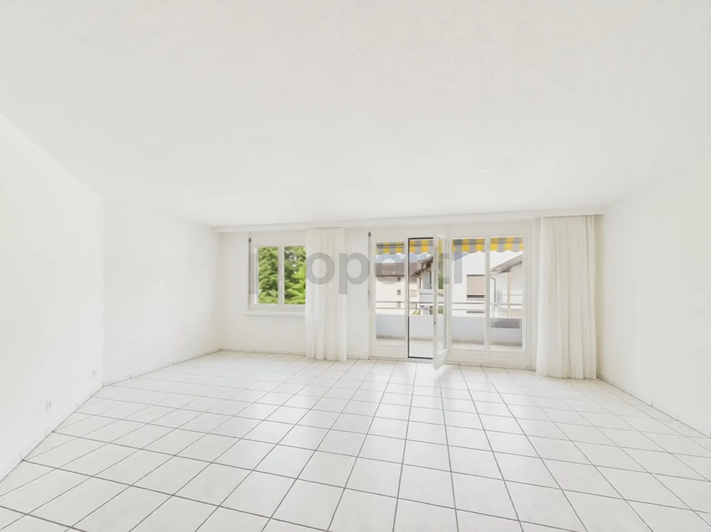 Elegante appartamento 3.5 locali - Foto 2 di 13