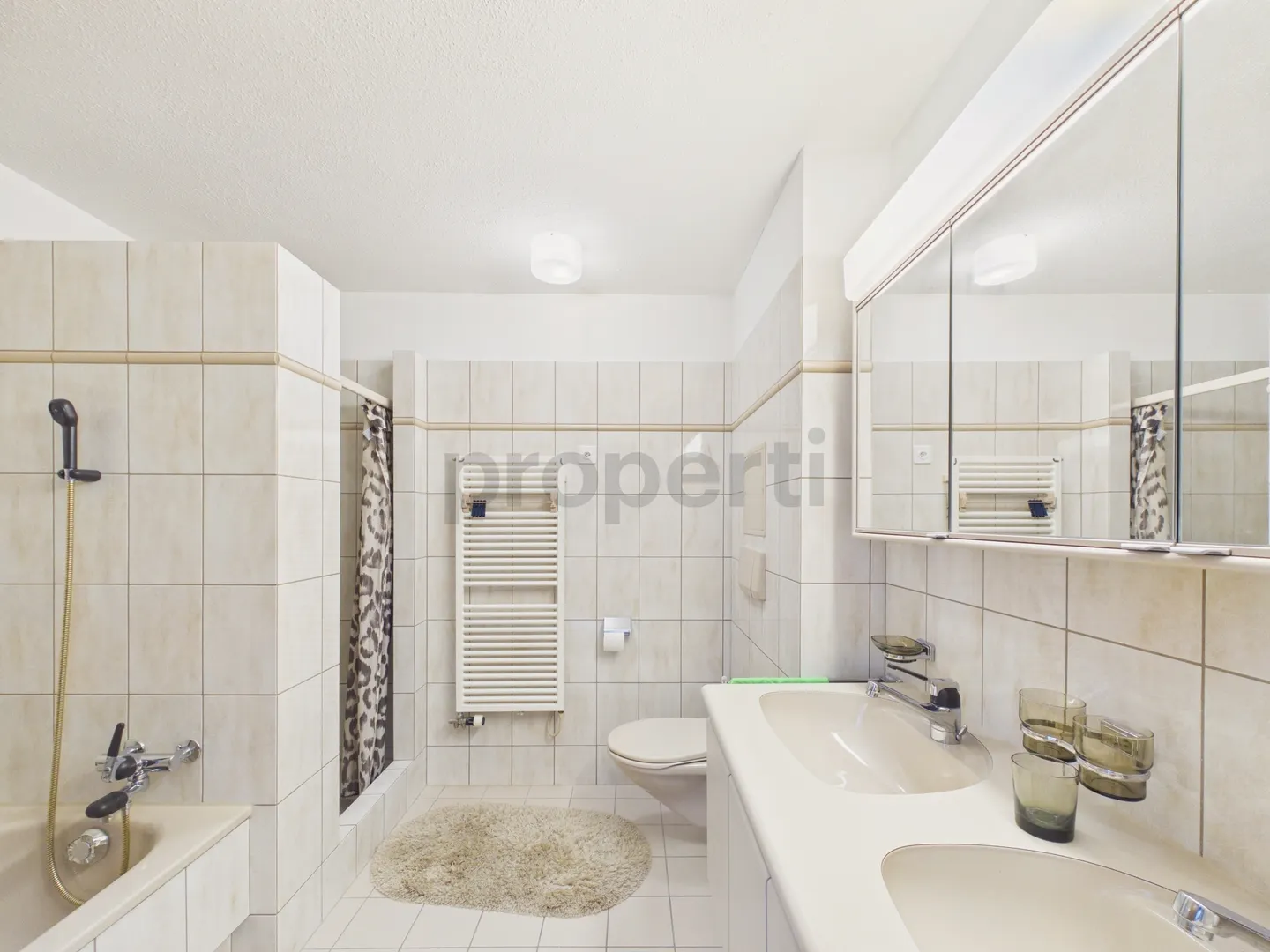 Elegante appartamento 3.5 locali - Foto 11 di 13