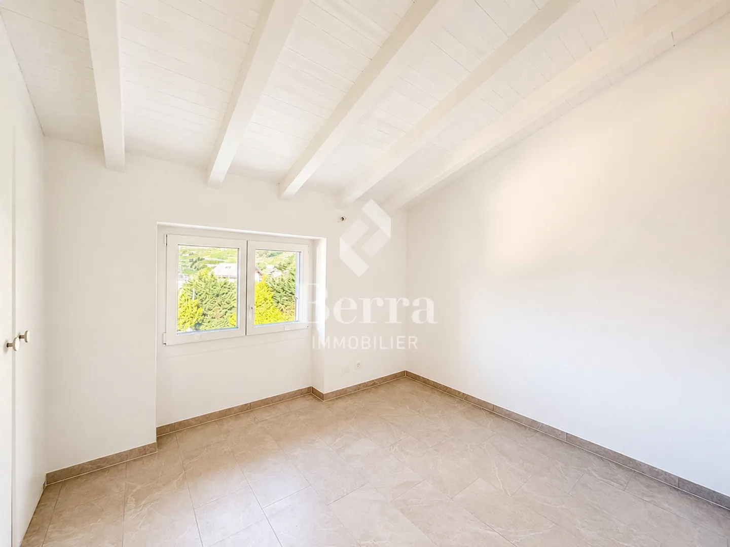 Proprietà d'investimento ristrutturata - Foto 8 di 16
