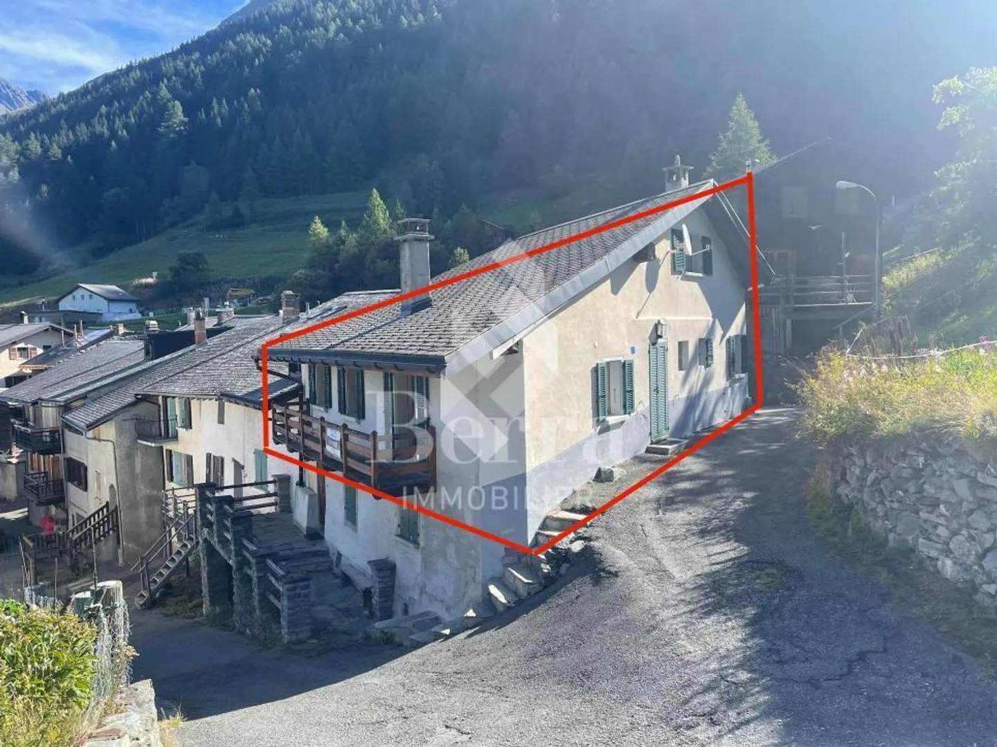 Wohnung mit 6.5 Zimmern und Galerie - Foto 2 von 13