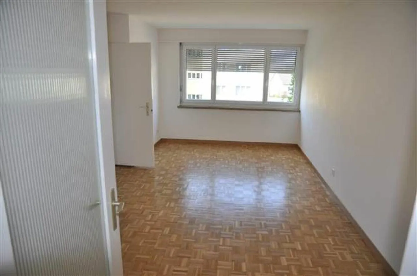 Bright 3.5 room apartment - Photo 5 of 8