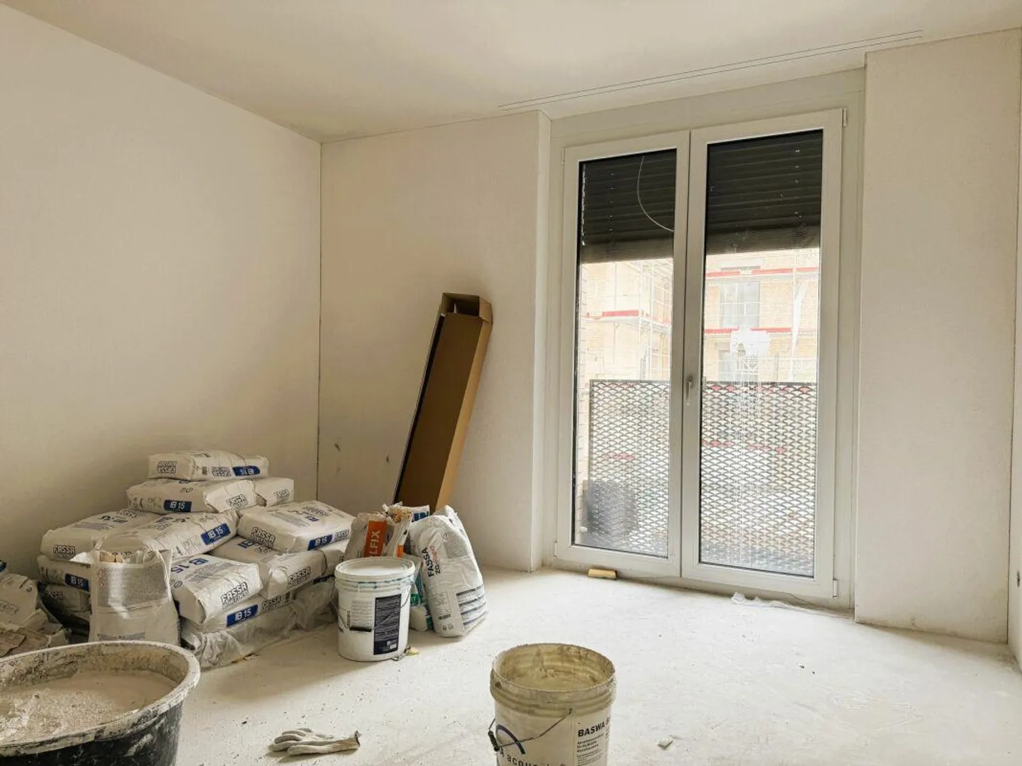 4.5-Zi.-EG-Wohnung mit Sicht über die angrenzende Landwirtschaft (D... - Foto 6 von 13