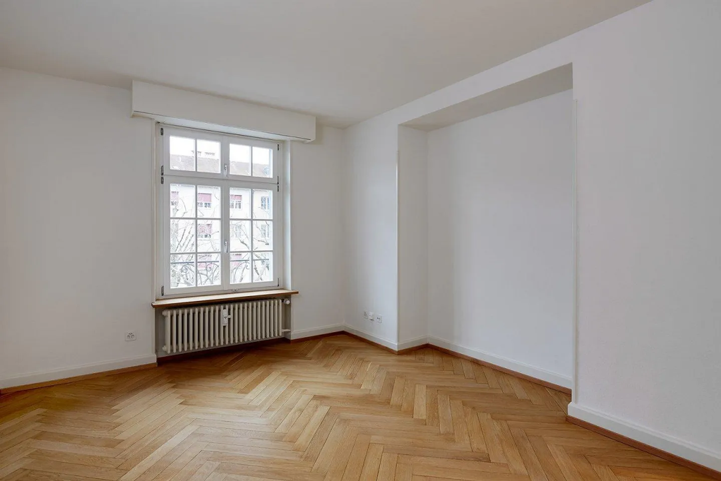 Stylish old building apartment in the Wettstein quarter - Photo 3 of 7