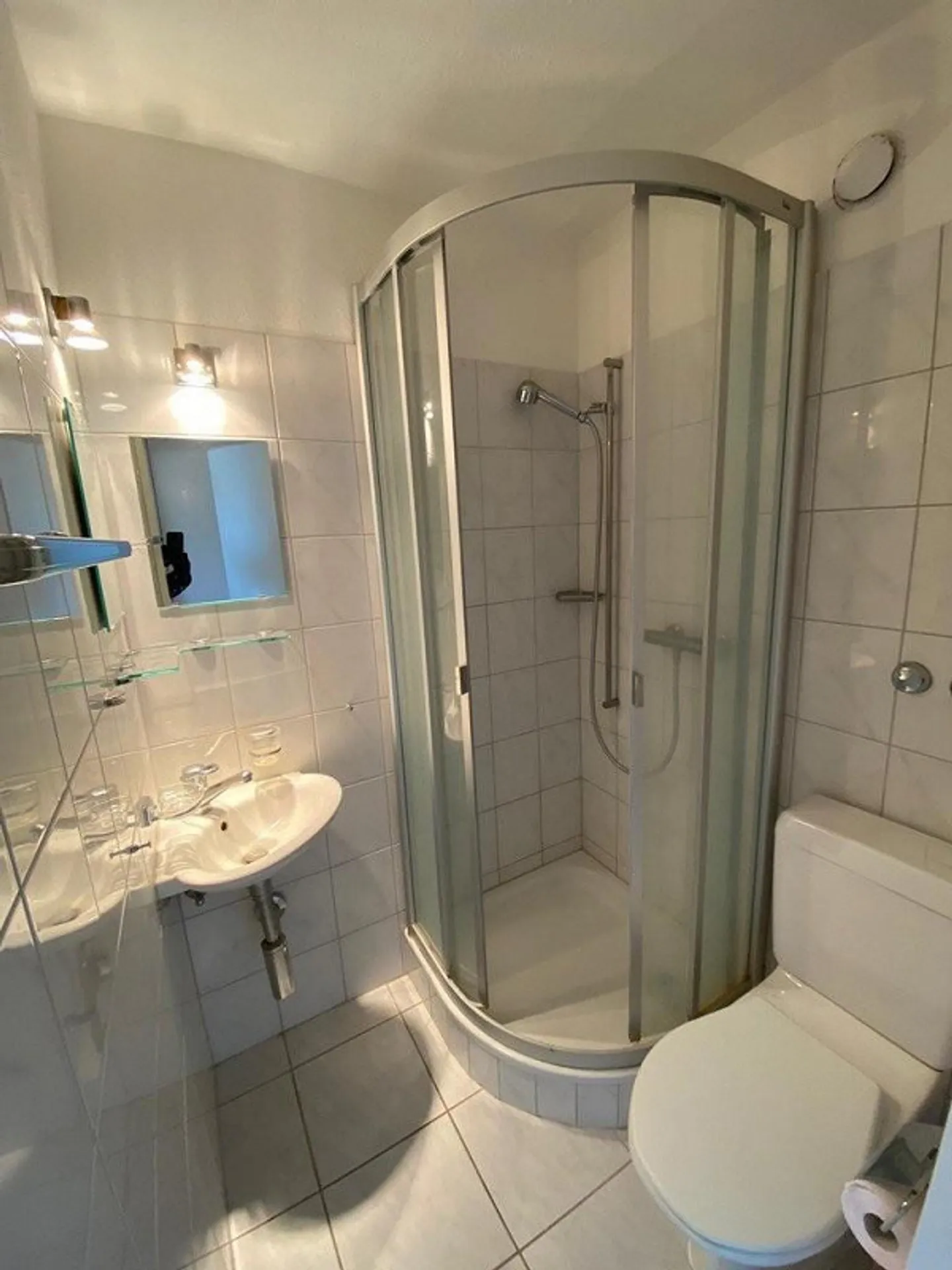 Appartement individuel dans un emplacement calme à Witikon - Photo 4 sur 9