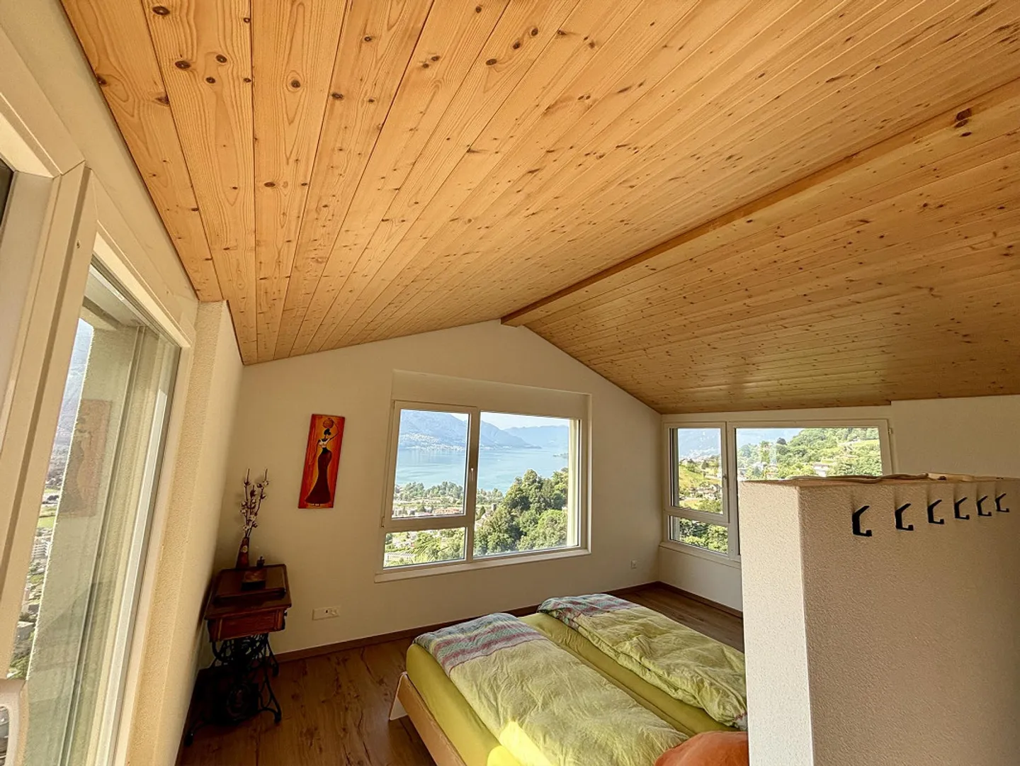 House on the Hill with Panoramic View of Lake Maggiore - Photo 10 of 16