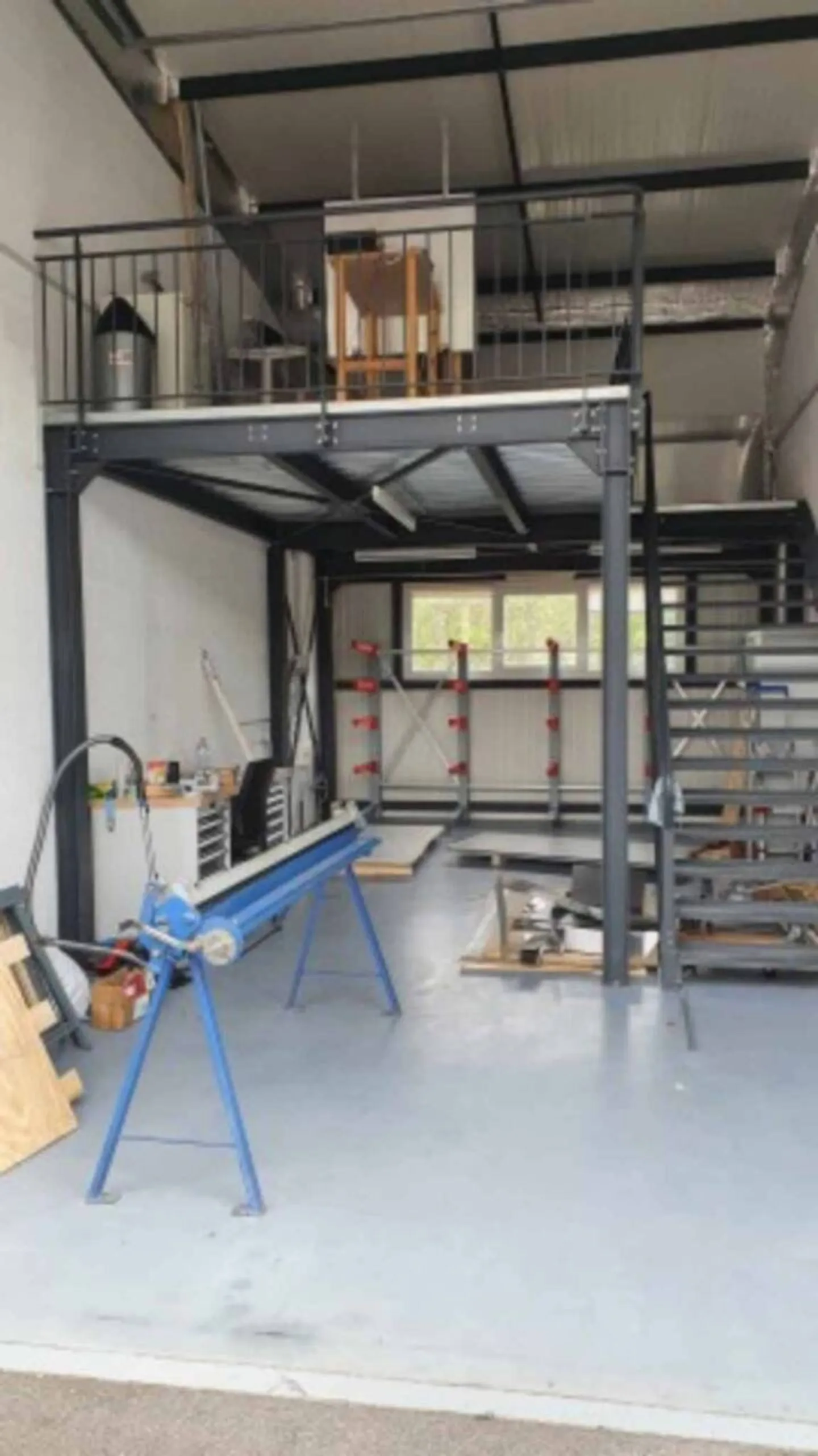 Garage for rent - Photo 1 of 2