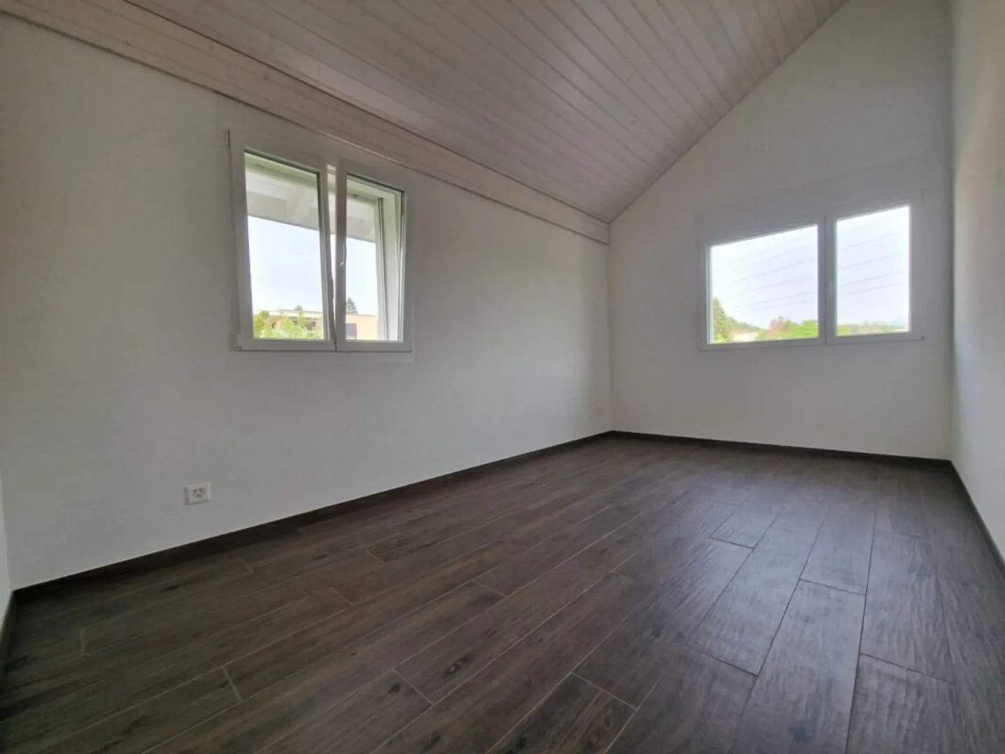 BRIGHT, HIGH-END, PENTHOUSE - Photo 7 of 10