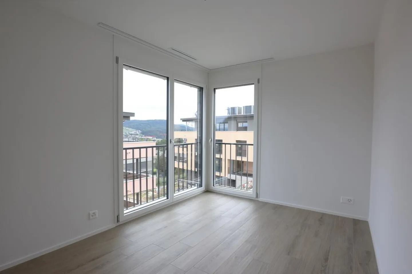 Vivere in una posizione tranquilla con lavanderia privata - Foto 7 di 8