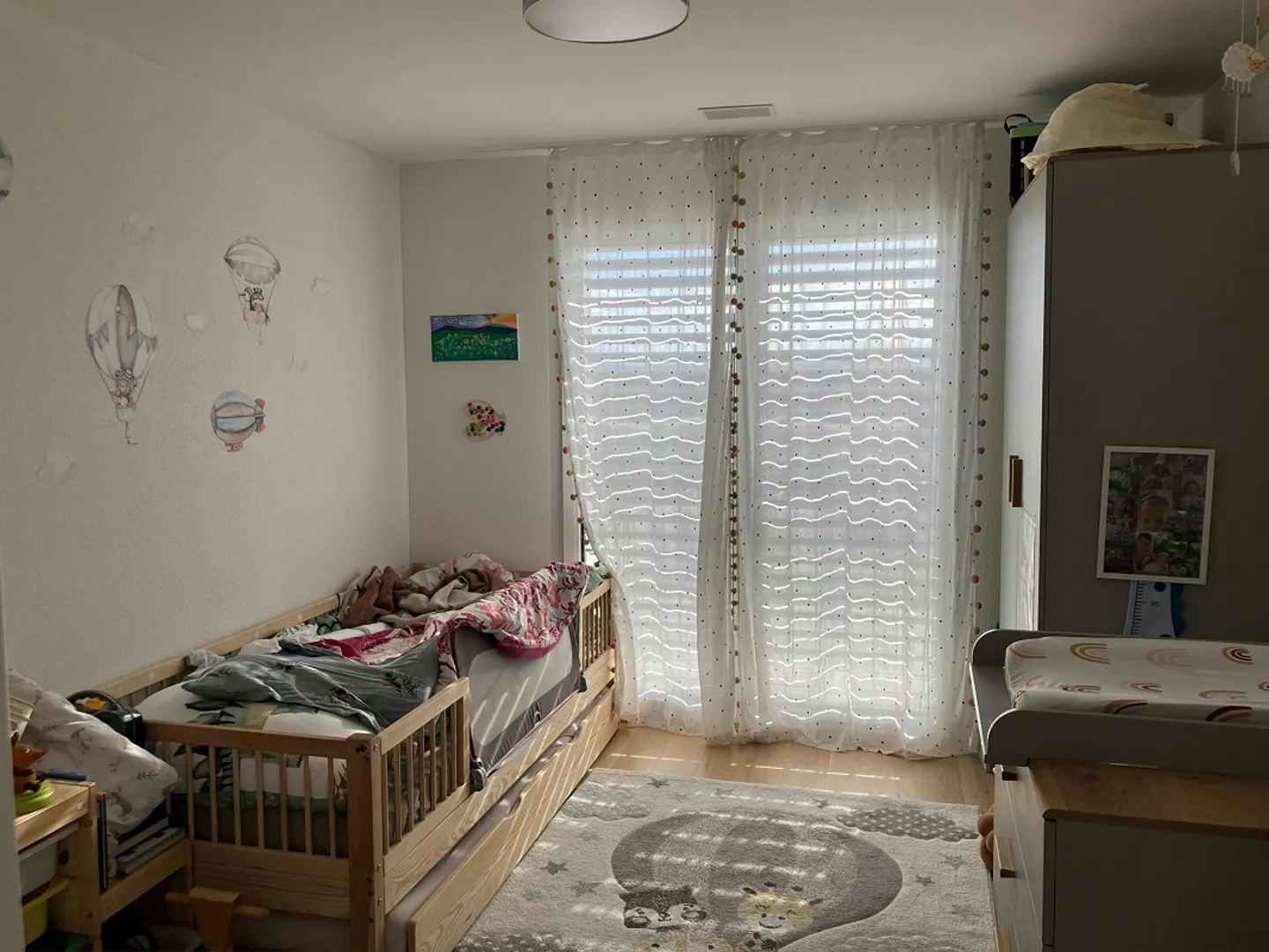 4.5 Room Family Apartment with Balcony in Hedingen - Photo 12 of 15