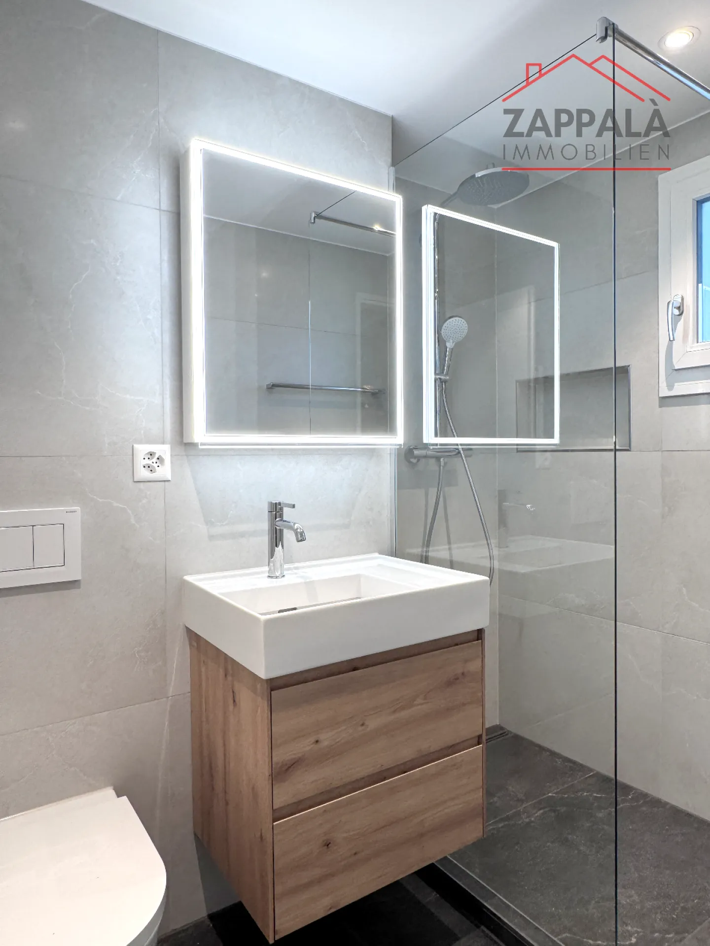 Modern Living with Style and Tranquility - Your New Dream Apartment in Reinach - Photo 9 of 14