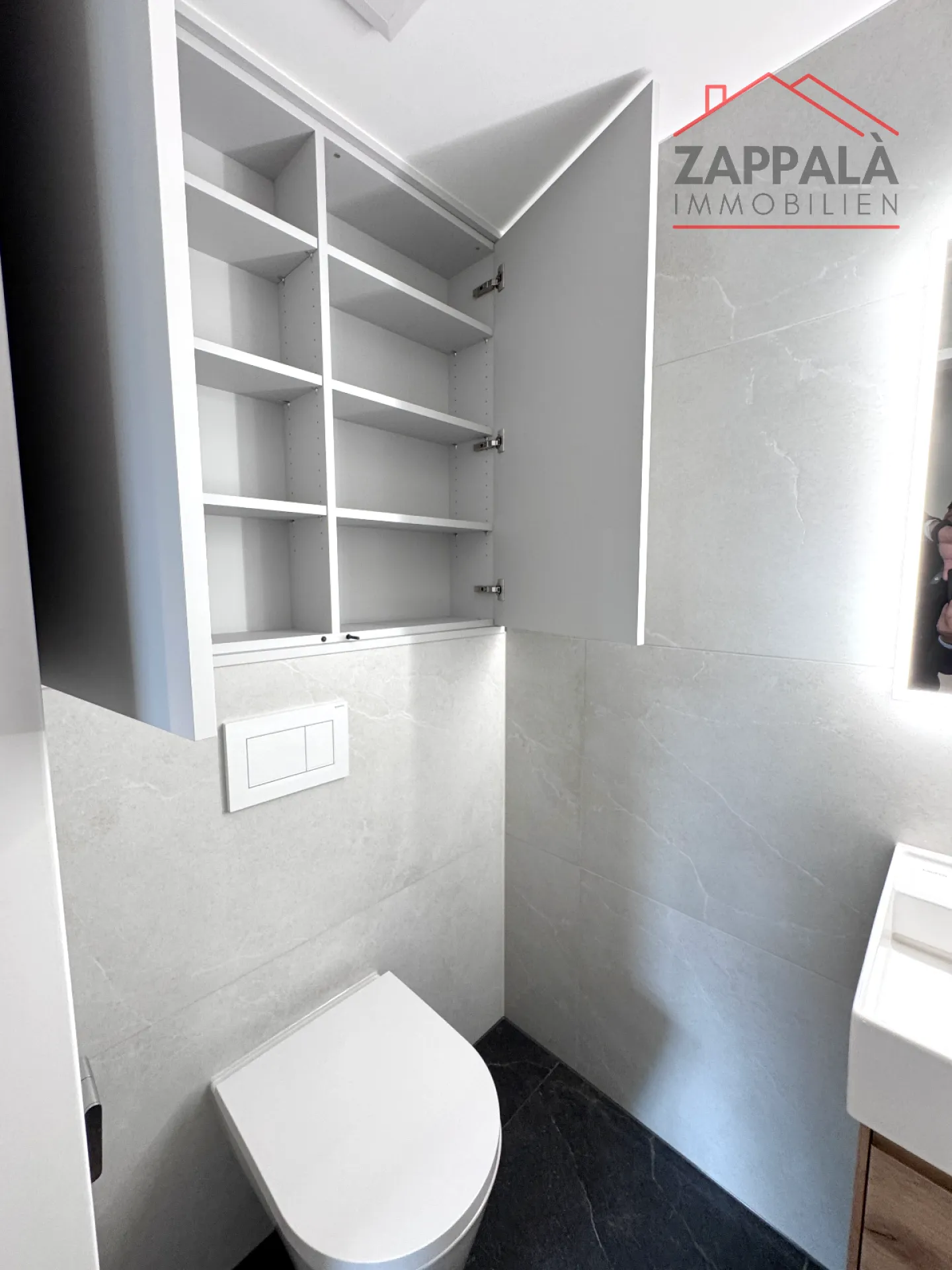 Modern Living with Style and Tranquility - Your New Dream Apartment in Reinach - Photo 11 of 14