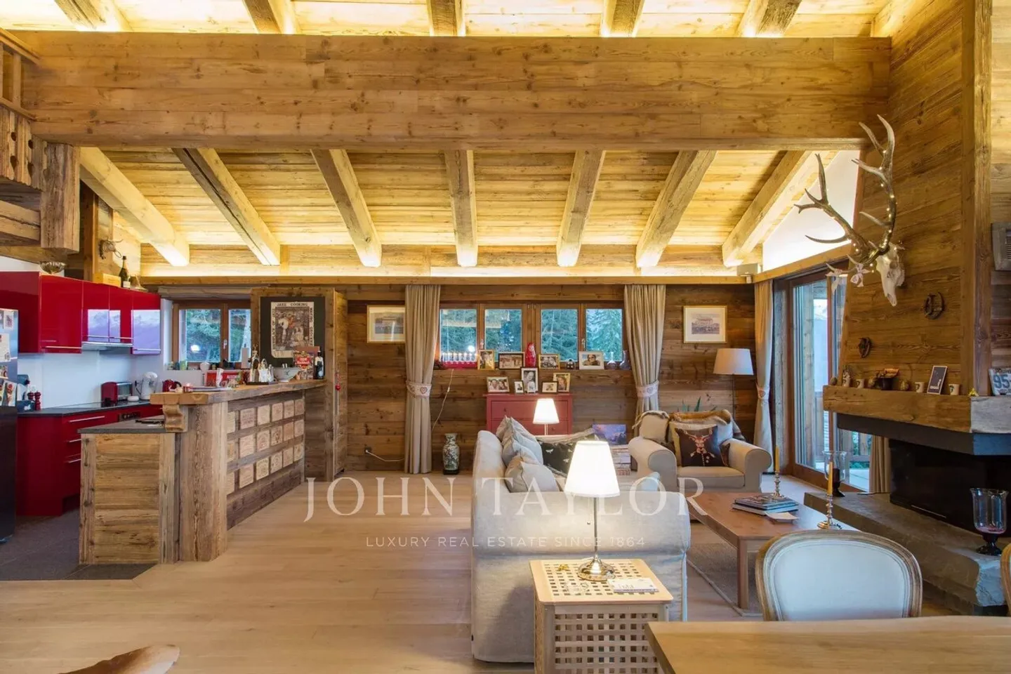 Location quinzaine, mois ou saison: Penthouse 4.5P - Photo 1 sur 8