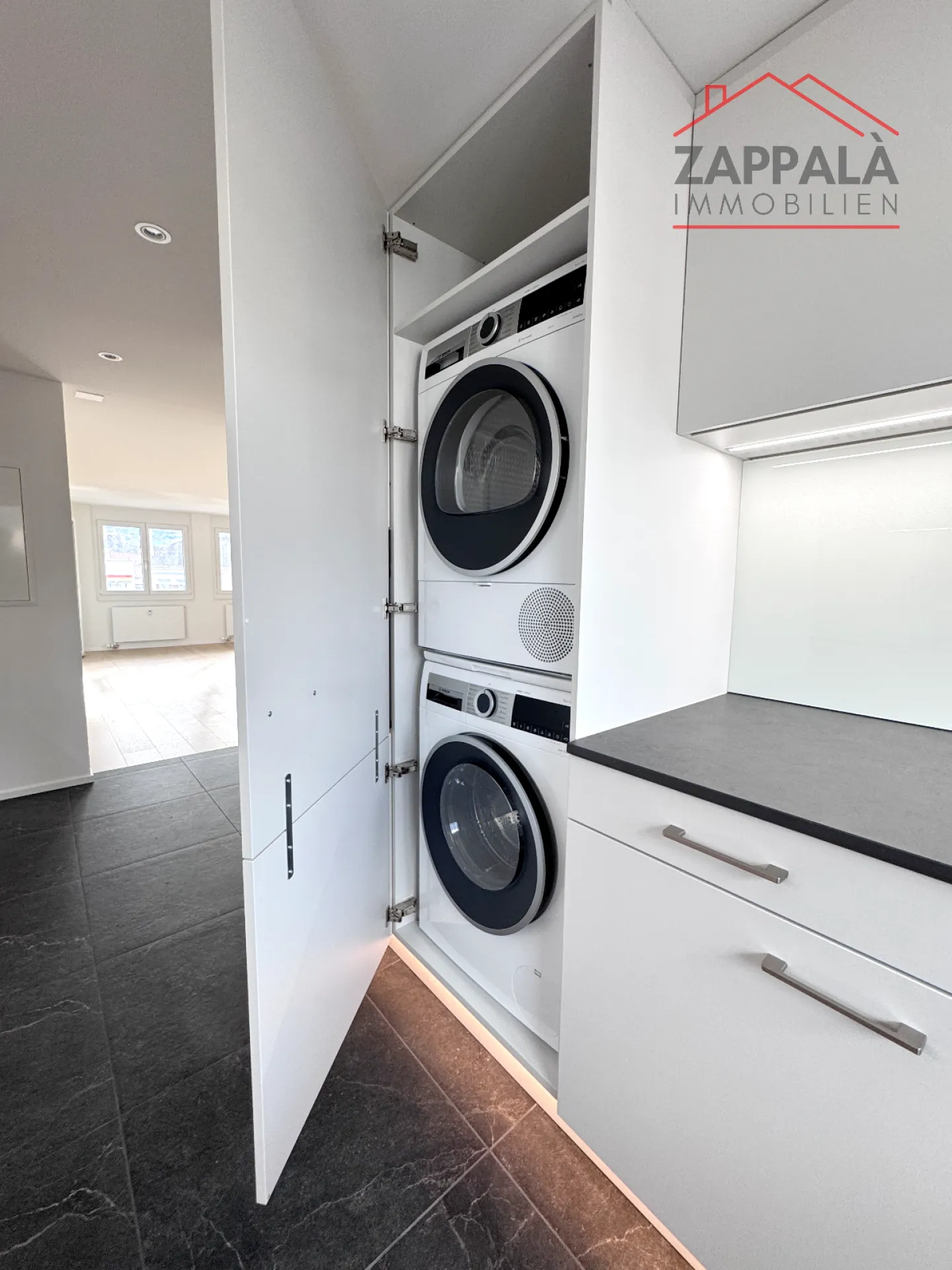 Modern Living with Style and Tranquility - Your New Dream Apartment in Reinach - Photo 6 of 14