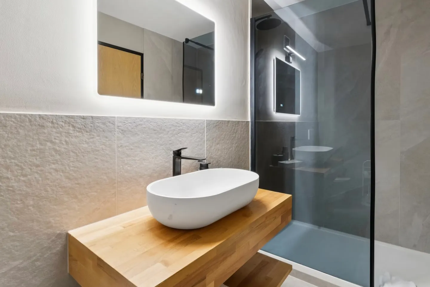 Condo à vendre, 8 Dorfstrasse (Aeschi bei Spiez, Suisse) - Photo 2 sur 3