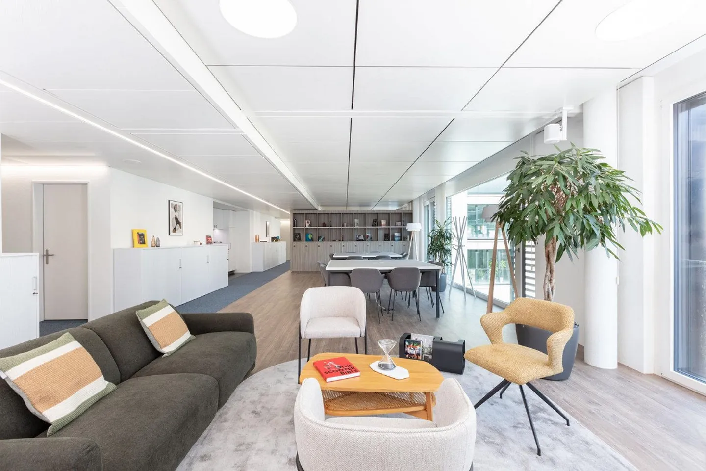 Privater Büroraum für 50 in Zug - Foto 7 von 11