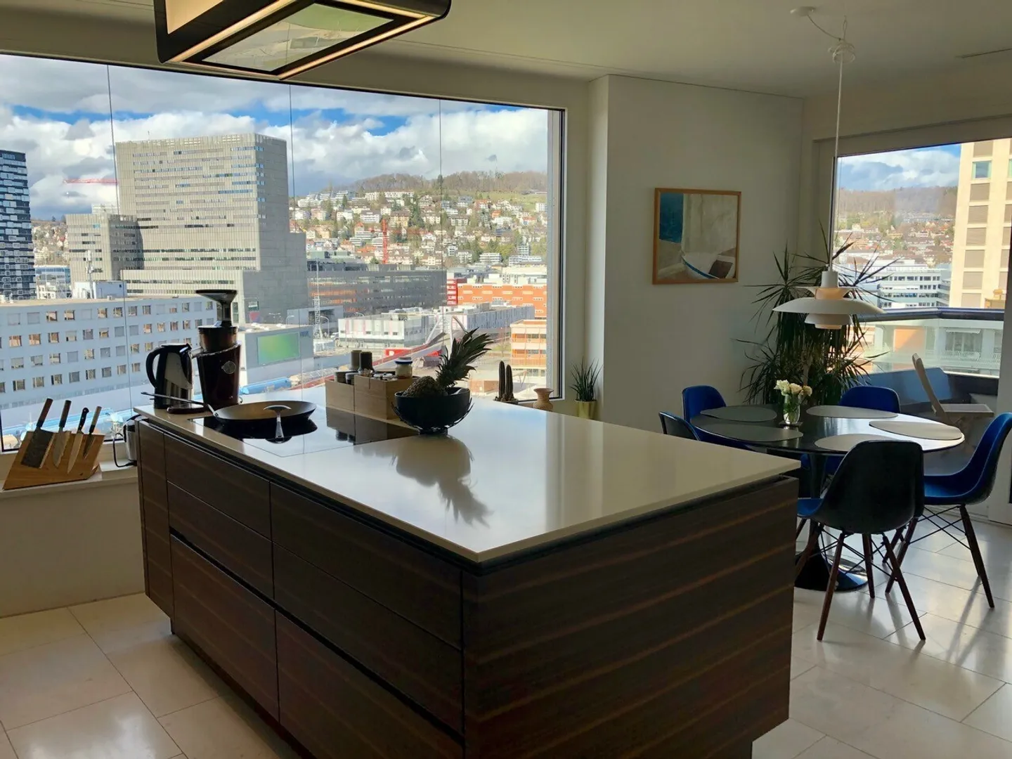 Appartement à louer - Photo 2 sur 12