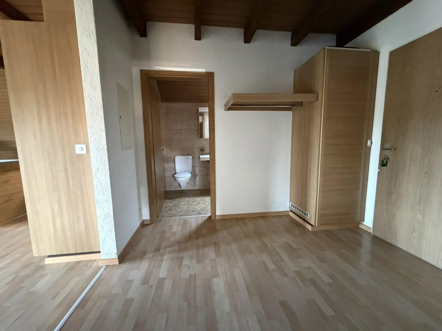 Grand appartement de 4,5 pièces pour 5-15 mois - Photo 9 sur 15