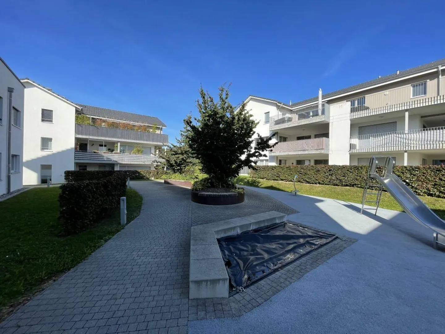 Modernes Apartment mit grosszügigem Balkon - Foto 9 von 9