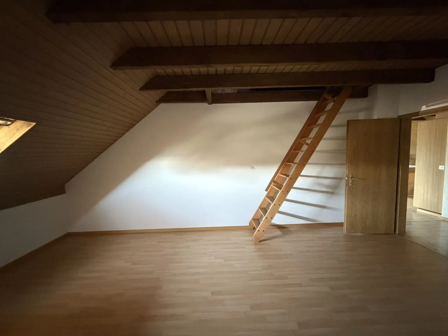 Grand appartement de 4,5 pièces pour 5-15 mois - Photo 14 sur 15