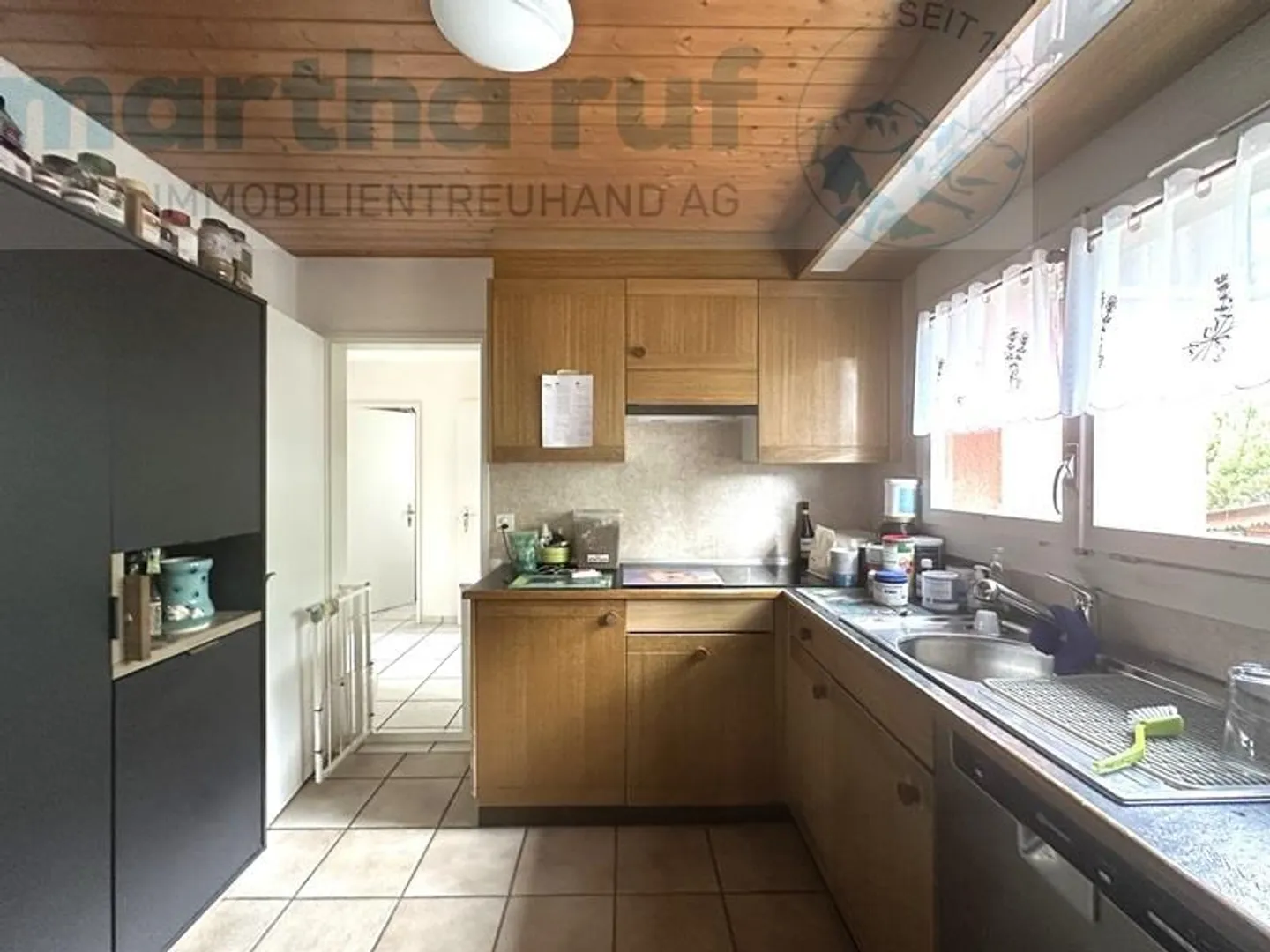 «Einzigartige Tierpension mit Wohnhaus an Toplage in Interlaken» - Foto 4 von 19