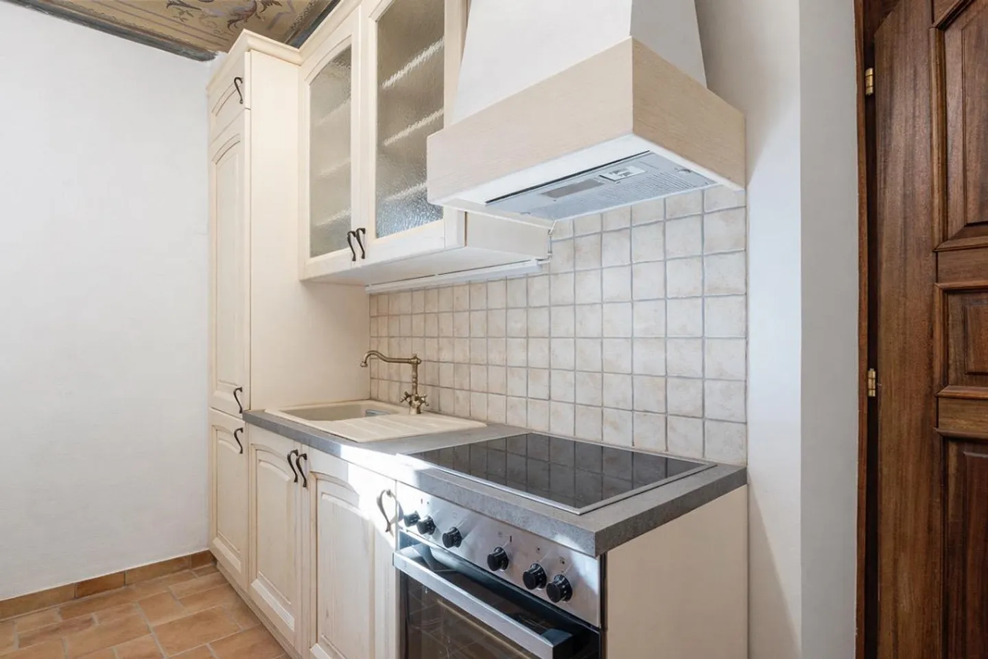 HISTORIQUE 2.5 PIÈCES À MANNO - Photo 2 sur 8