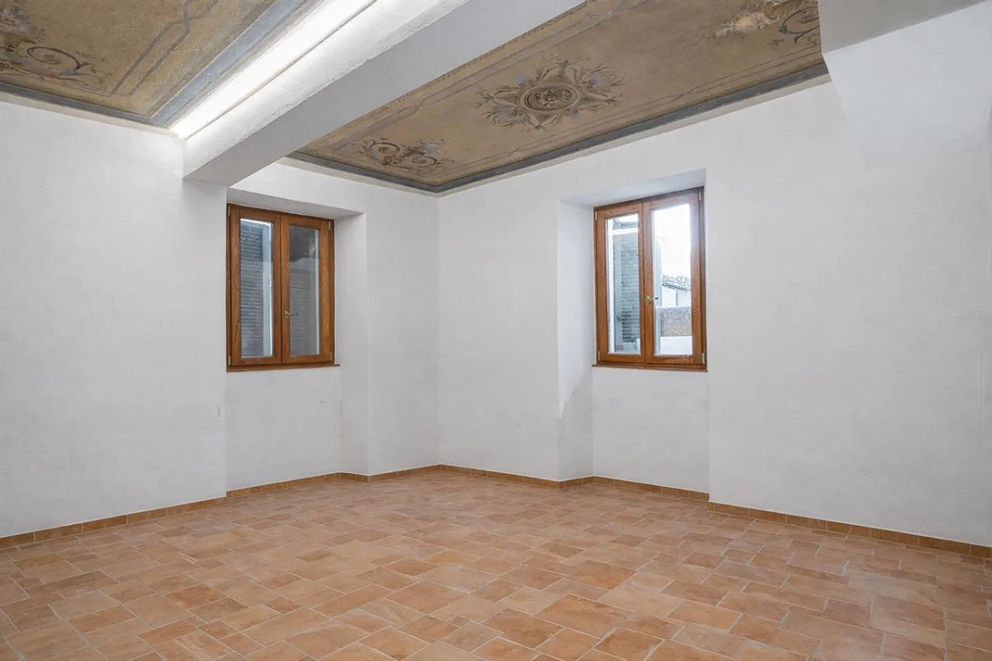 HISTORIQUE 2.5 PIÈCES À MANNO - Photo 3 sur 8