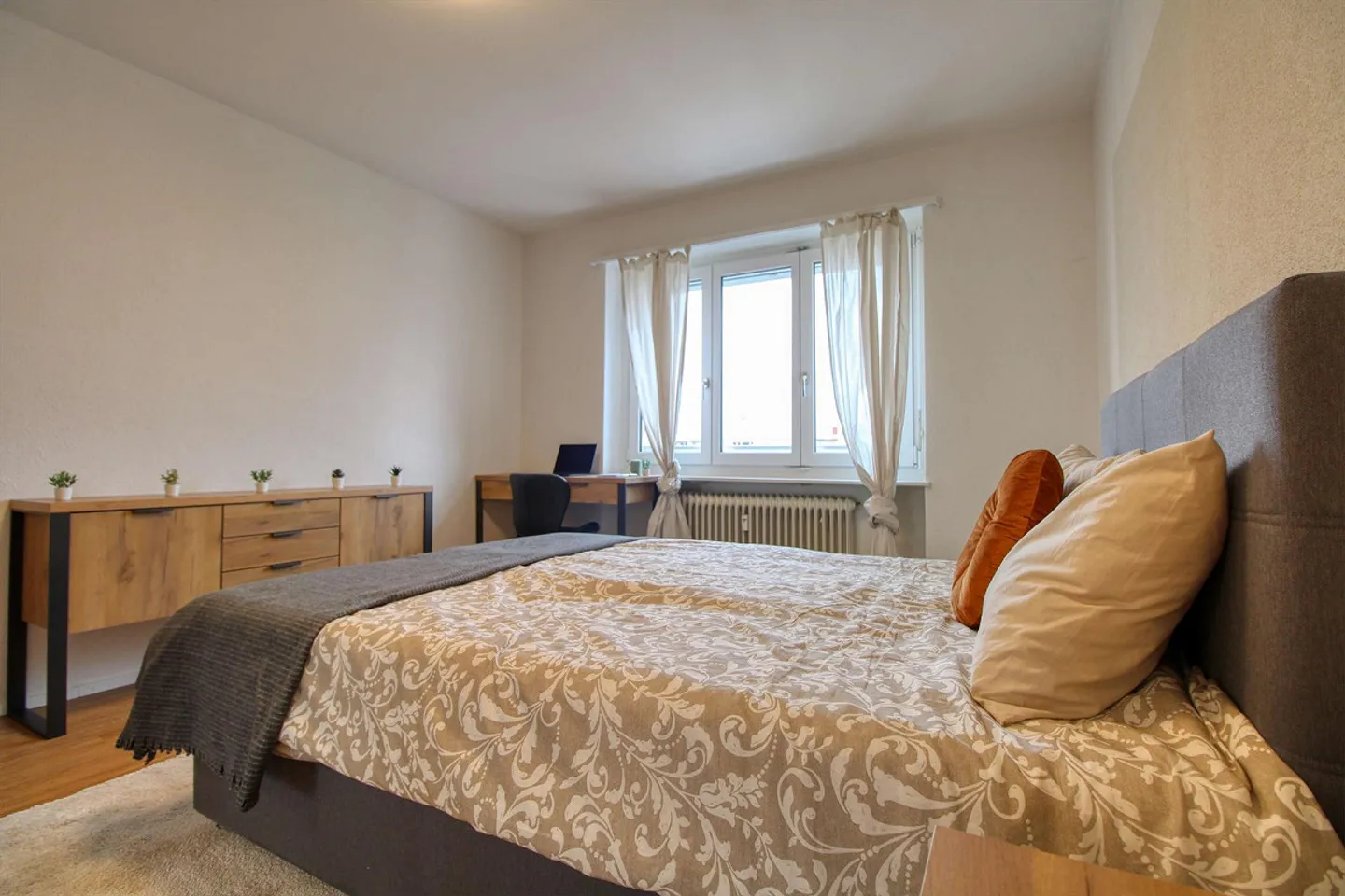 Möbliertes Zimmer in Top-Lage - Foto 12 von 31
