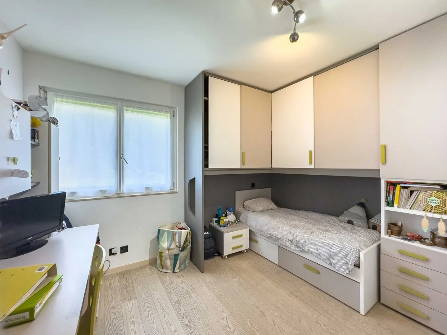 Maison jumelée avec grand jardin à Morbio Inferiore - Photo 6 sur 12