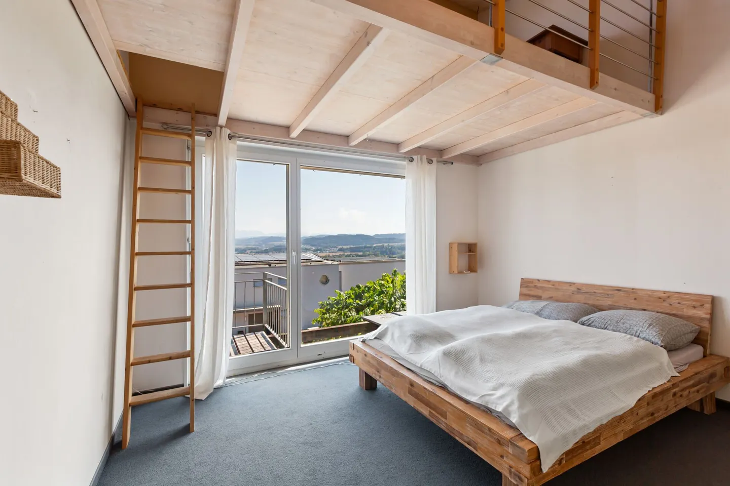 Maison de 6,5 pièces - emplacement calme avec vue - Photo 4 sur 8