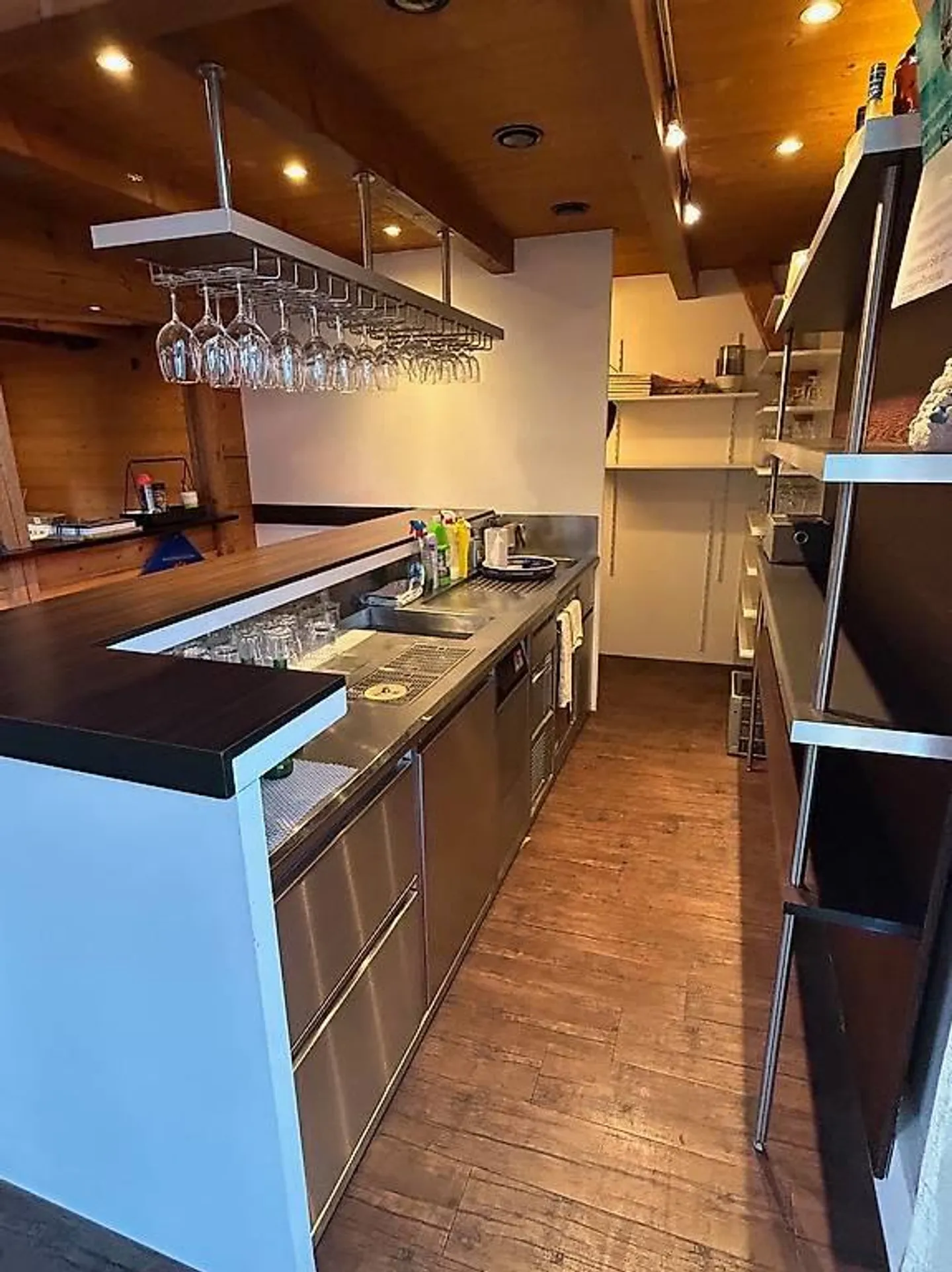 Charmante Bar und Restaurant zu Vermieten - Foto 4 von 6