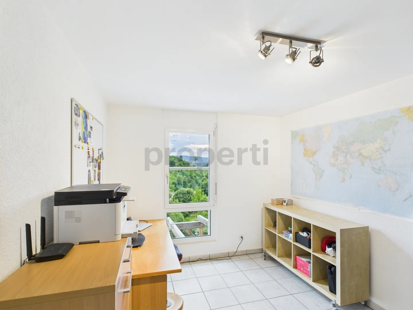 Esclusiva casa a schiera di 5,5 stanze con vista a Ramlinsburg da ottobre 2025 a settembre 2026 - 12 mesi limitati - Foto 8 di 13