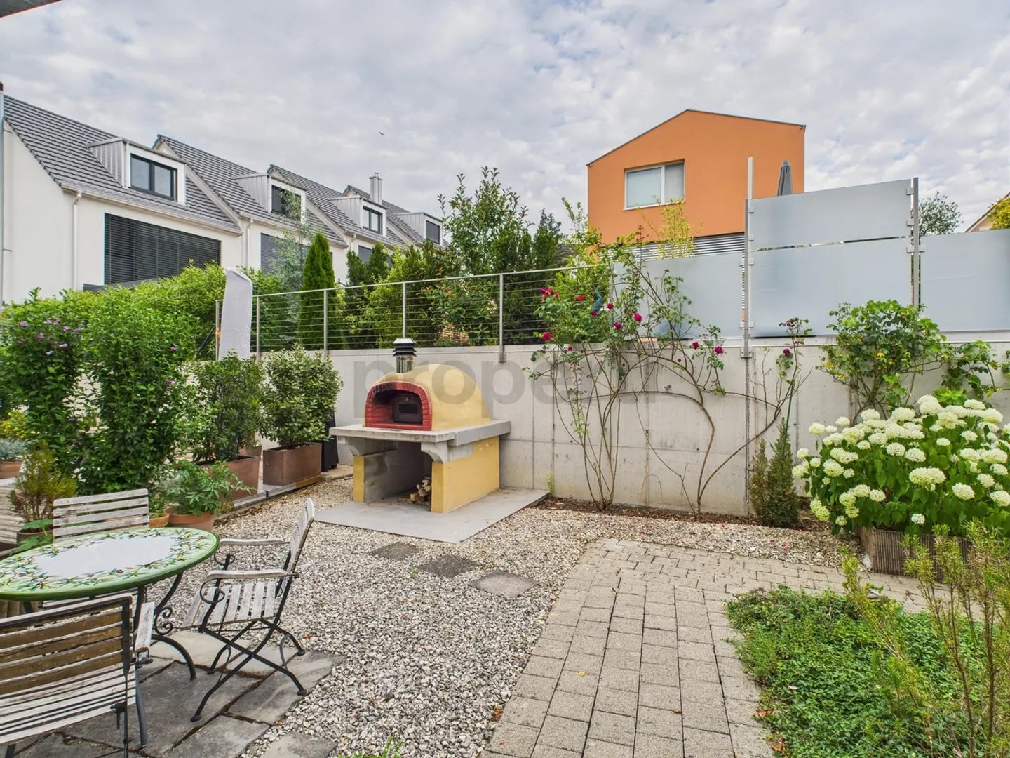 Esclusiva casa a schiera di 5,5 stanze con vista a Ramlinsburg da ottobre 2025 a settembre 2026 - 12 mesi limitati - Foto 10 di 13