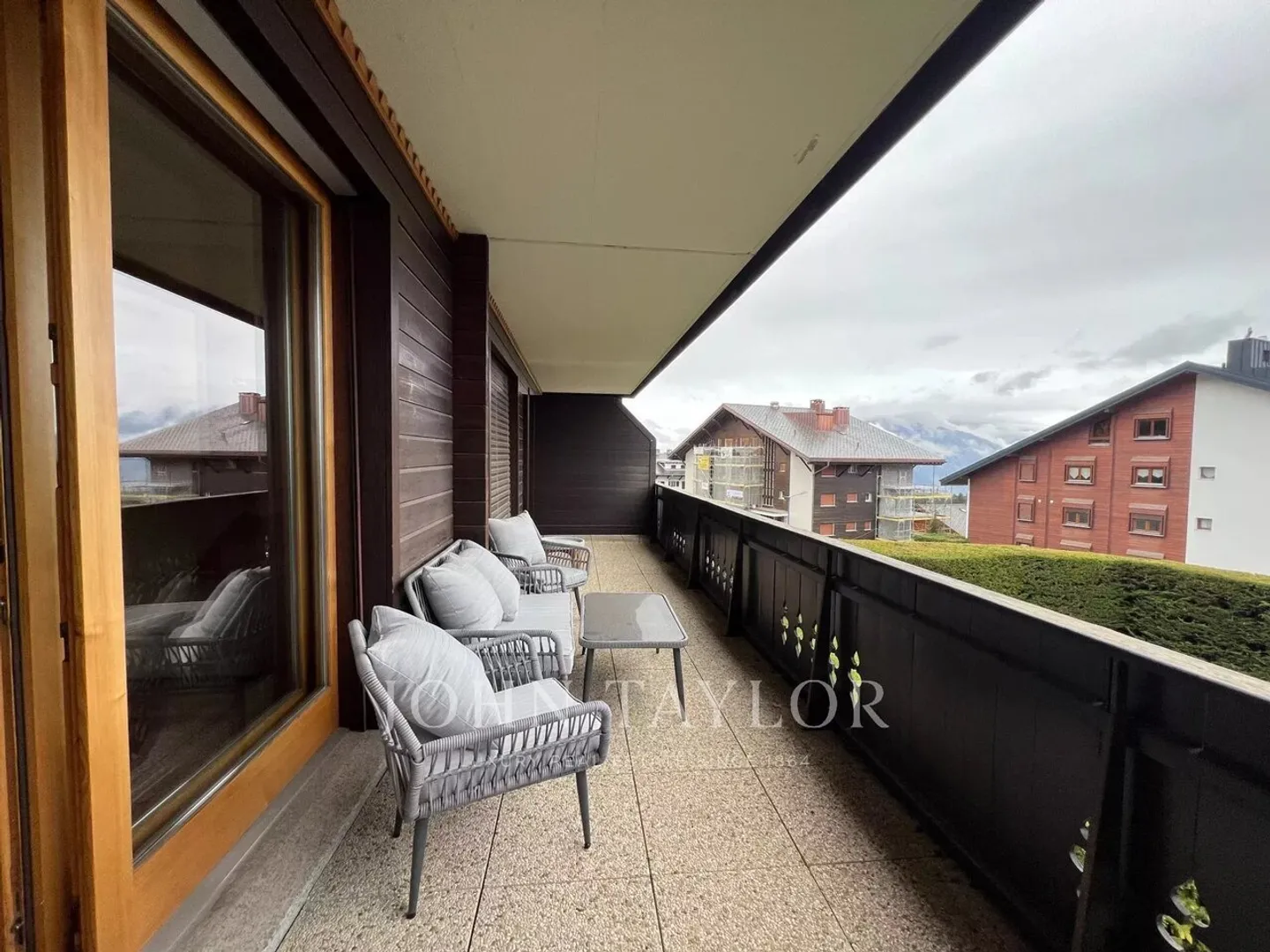 LOCATION HEBDOMADAIRE - Elégant 2.5p appartment à Crans-Montana - Photo 9 sur 9